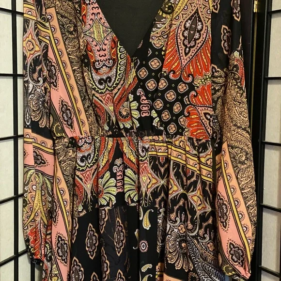 BEAUTIFUL SHEIN DRESS LIKE NEW NO TAGS - Picture 7 of 7